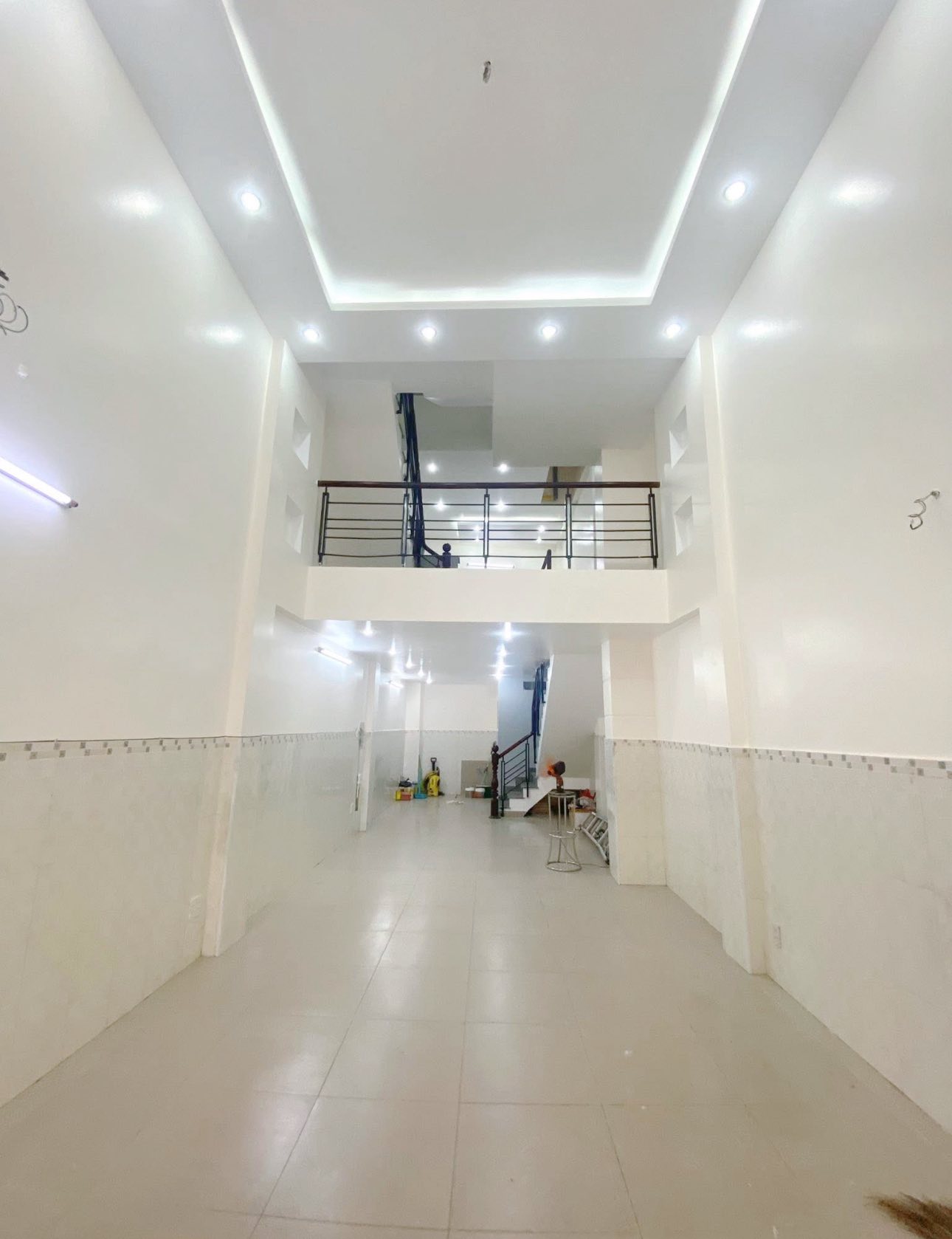 Cho thuê nhà Mặt tiền Trương Vĩnh Ký 56m²- 3LẦU- KHU THƯƠNG HIỆU SẦM UẤT - Ảnh 2